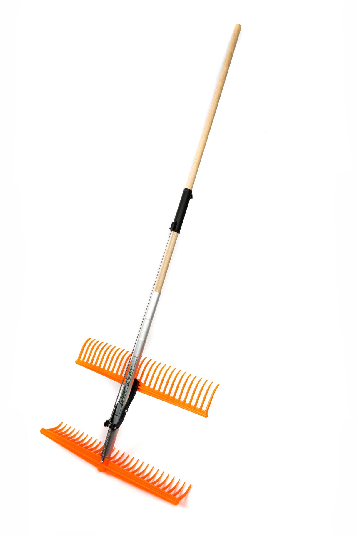 Râteau ramasse-feuille double fonction